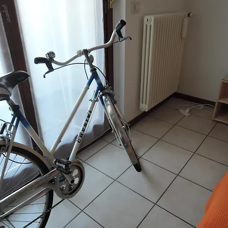Charming With Free Parking * Verona